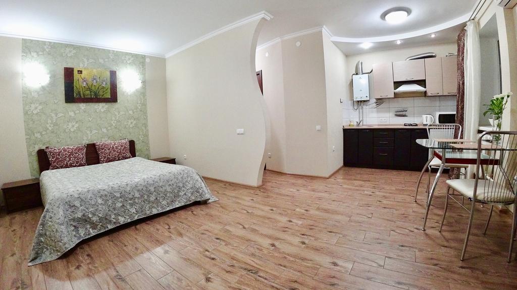 Myru Apartment Chernihiv Exterior photo
